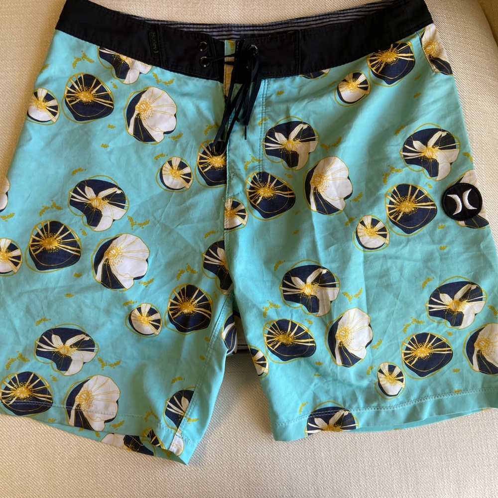Hurley board shorts